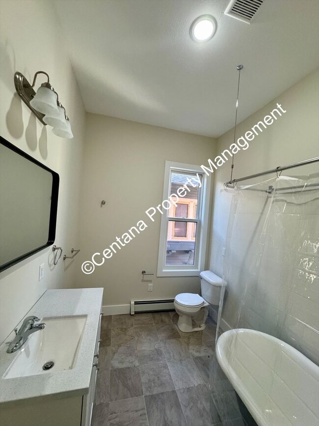 Building Photo - 614 N Alaska St