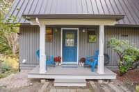 Building Photo - Lovingly Maintained with Designer Finishes...