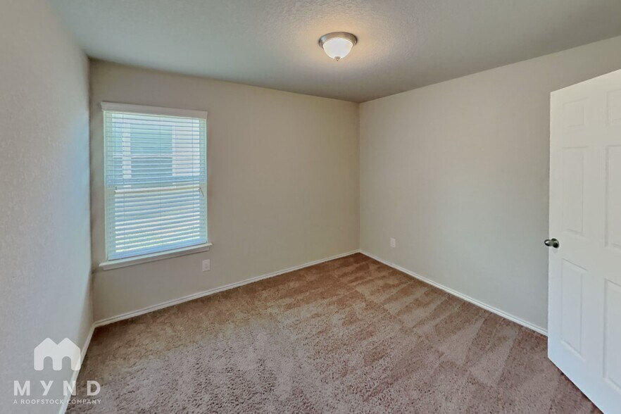 Building Photo - 3704 Colemans Run