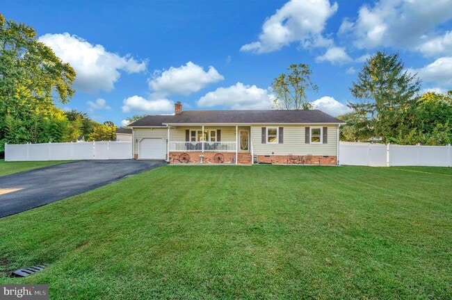 Building Photo - 3903 Norris Dr