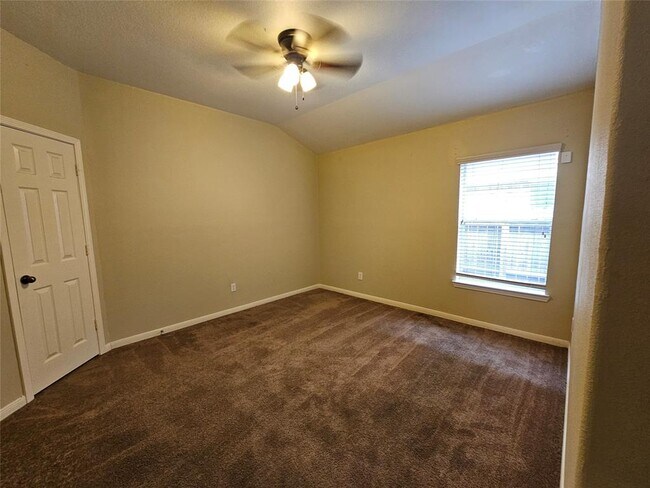 Building Photo - 22434 Highfield Ridge Ln