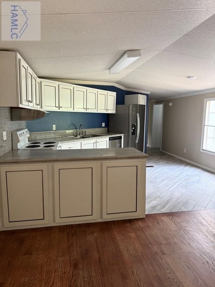 Building Photo - 106 Cravey Ln