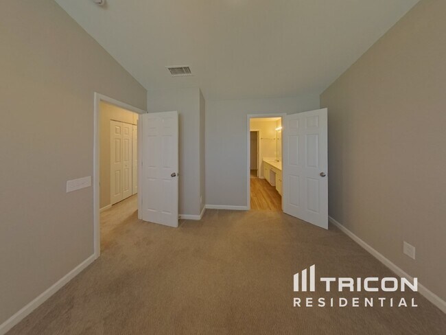 Building Photo - 2416 Deberry Ct