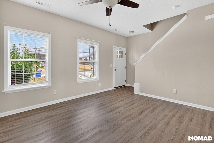 Building Photo - 123 Hardin Dr