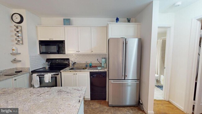 Building Photo - 1503 12th St N