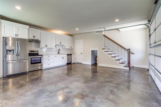 Building Photo - 4052 Park Ln