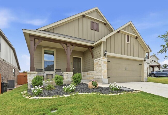 Building Photo - 516 Grace Lilly Dr