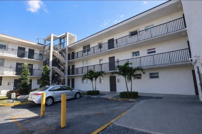 Building Photo - 14185 SW 87th St