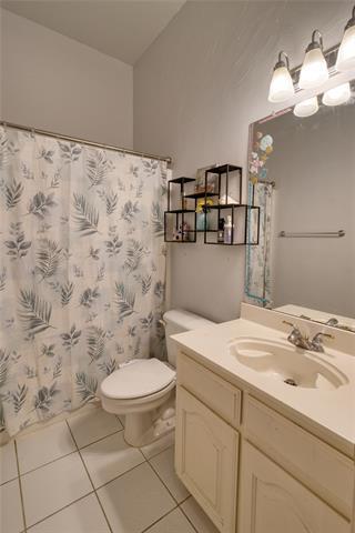 Building Photo - 8755 Sunset Trace Dr
