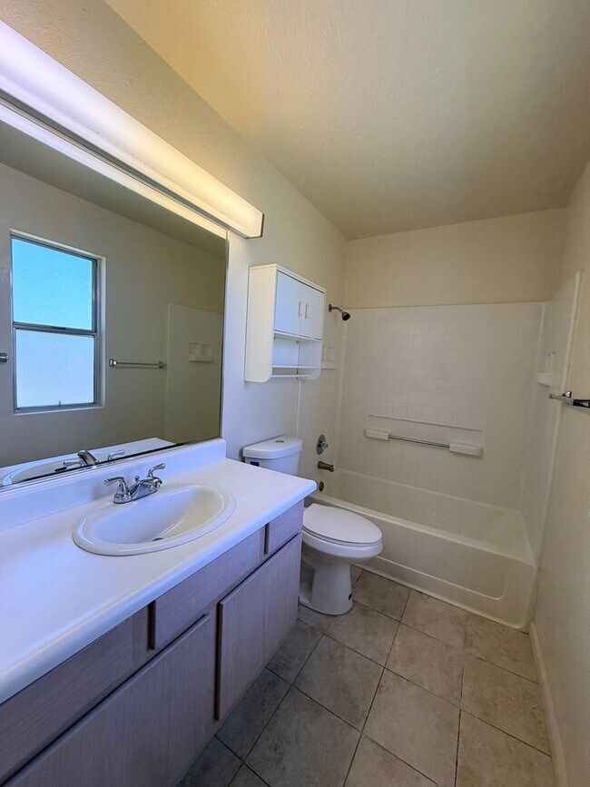 Building Photo - 1436 Pintail Cir
