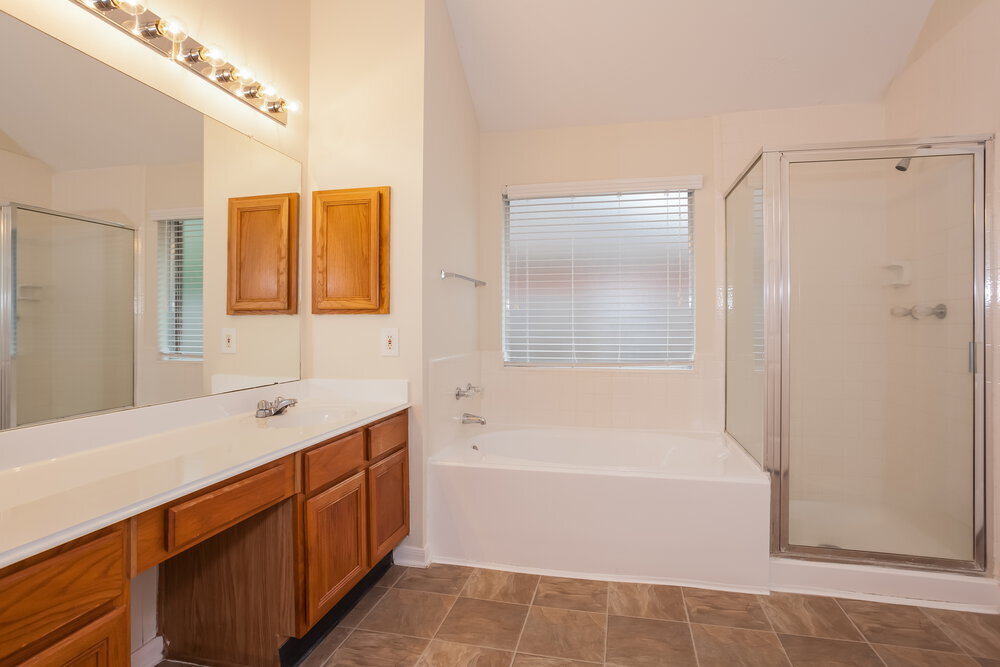 Building Photo - 4427 W Thunderwood Cir