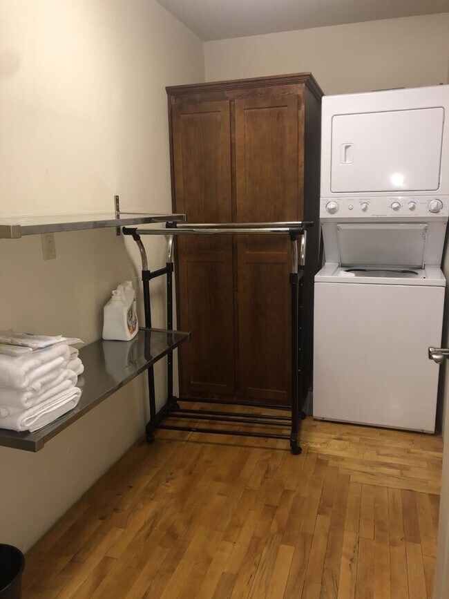 Interior Photo - Acme Suites