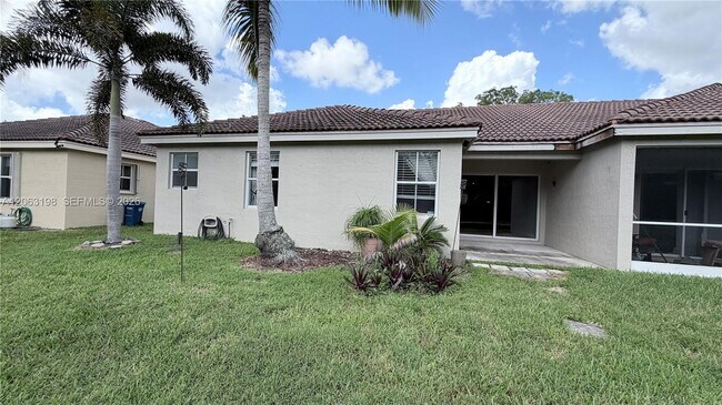 Building Photo - 2020 Andromeda Ln