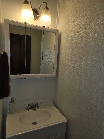 Building Photo - 521 Copper Basin Rd