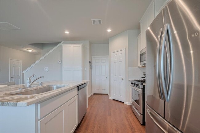Building Photo - 3813 Kirby Ct