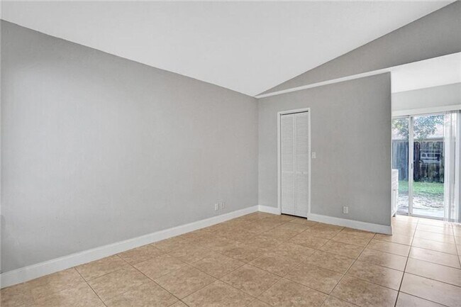 Building Photo - Beautiful Single Family Home