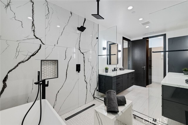 Building Photo - 201 S Juanita Ave