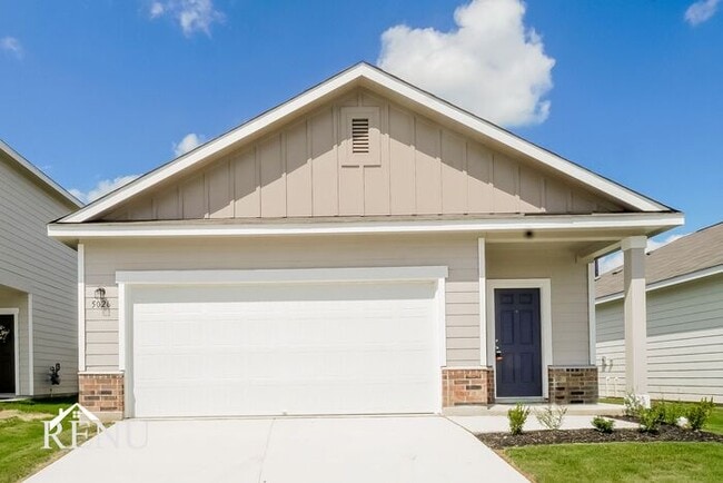 Building Photo - 5026 Firefly Hls