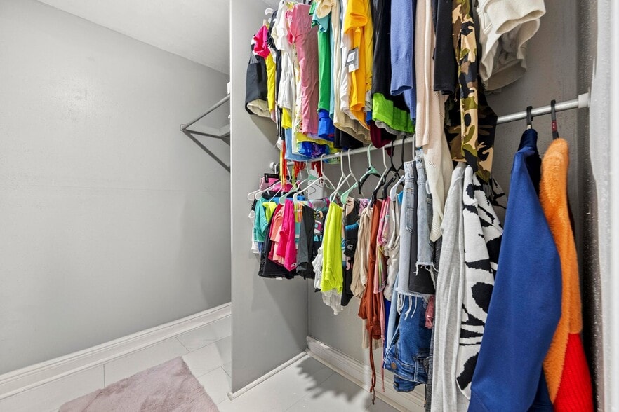 Building Photo - 22731 SW 55th Way