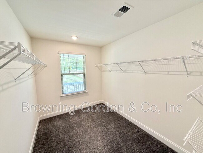 Building Photo - 3648 Four Leaf Wy