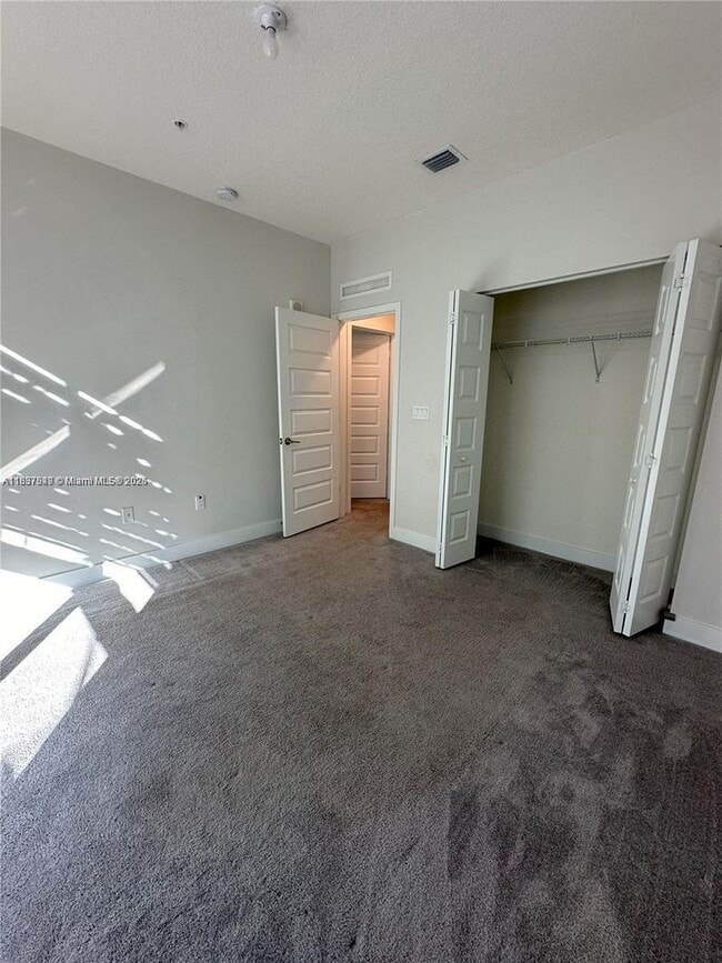 Building Photo - 4670 NW 84th Ave