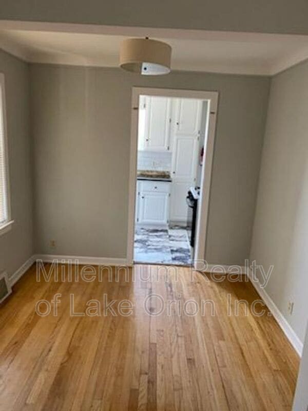 Building Photo - 1522 Longfellow Ave