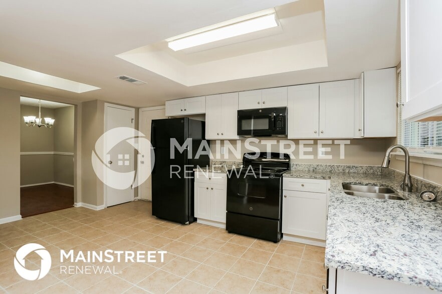 Building Photo - 6775 Timberclair Ct