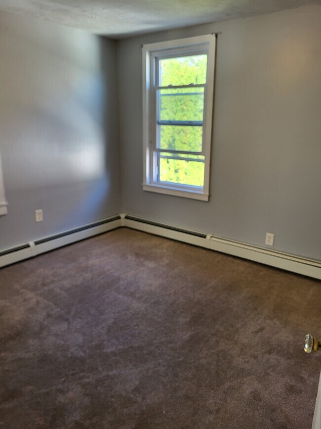 Building Photo - 91 Summit St