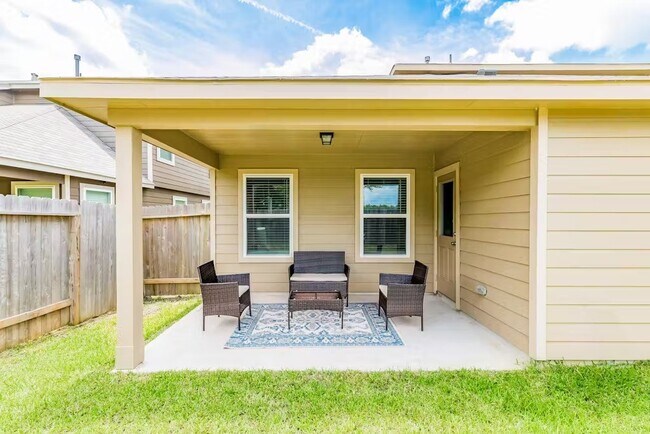 Building Photo - 7223 Foxwood Mist Trl