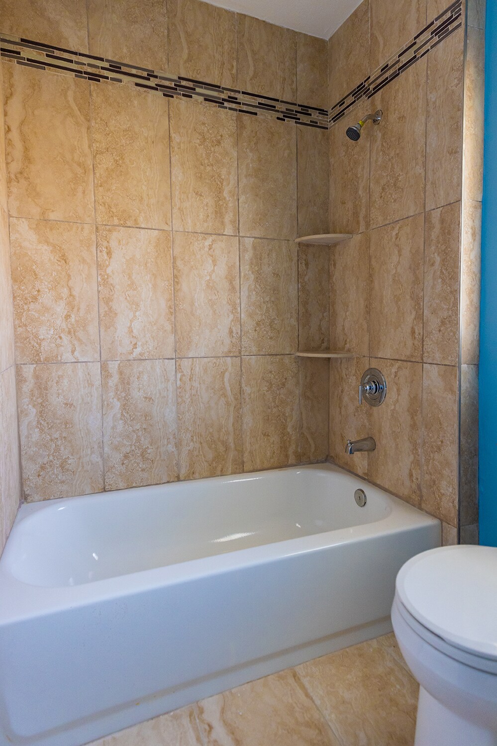 Building Photo - 6128 Townsend Rd