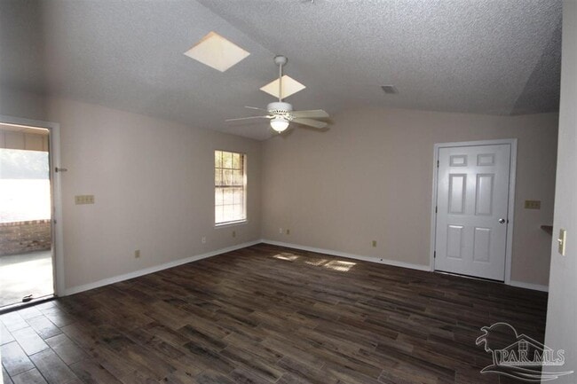 Building Photo - 5400 US-90