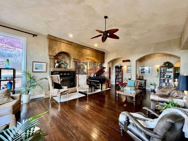 Building Photo - 5638 Red Fern Ct