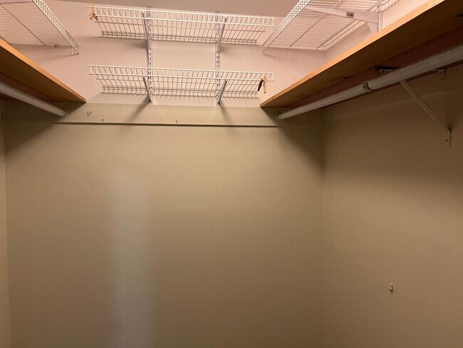 Building Photo - 3Bd/1.5Ba Covington House