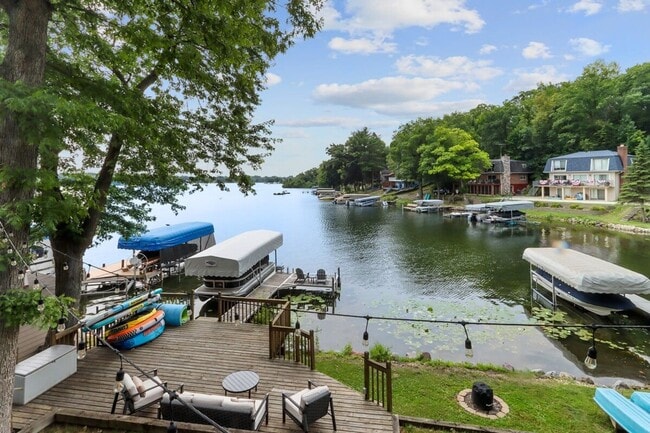Primary Photo - Lauderdale Waterfront Cottage with Private...