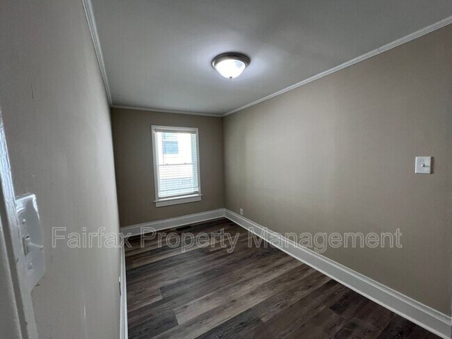 Building Photo - 2616 S Roxboro St