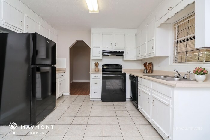 Building Photo - 4869 Timber Ridge Dr