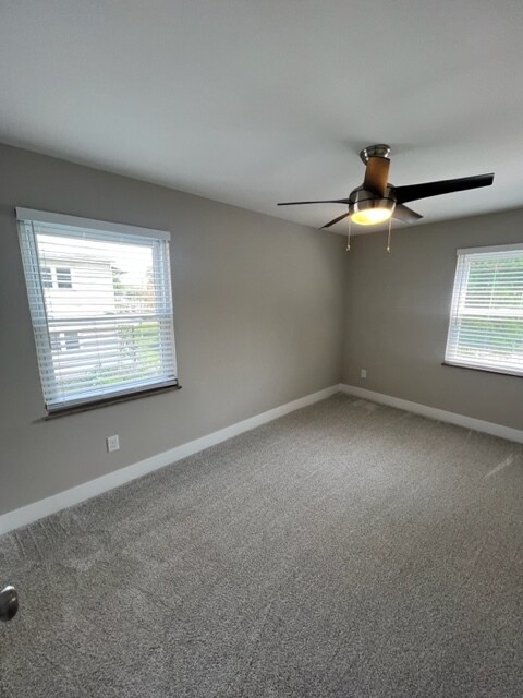 Building Photo - 1454 Ashland Ave