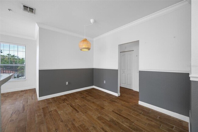 Building Photo - 5000 Culbreath Key Way
