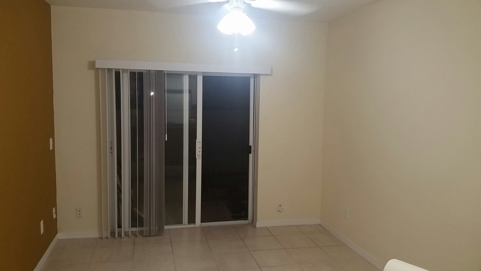 Building Photo - 1243 Charlesworth Dr