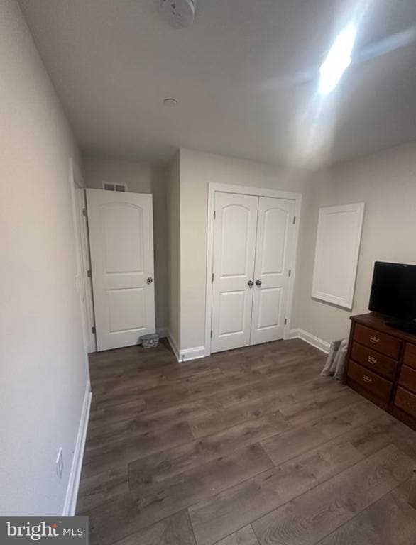 Building Photo - 8312 Sunnyview Dr