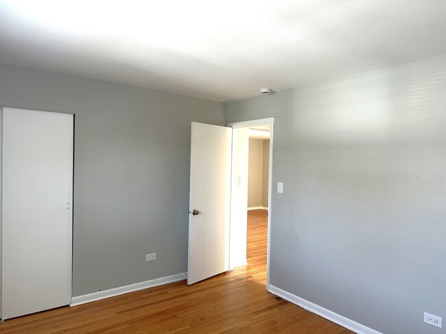 Building Photo - 20 N Garfield St