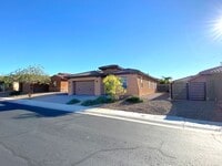 Building Photo - Great single story home 4 beds 3 baths in Henderson