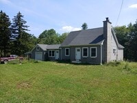 Building Photo - 5 Olson Rd