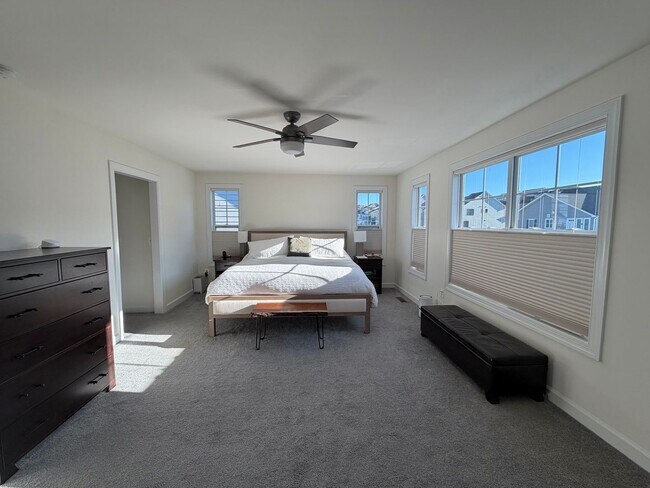 Building Photo - 1078 Delphi Ln