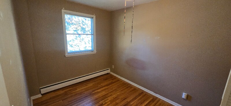 Building Photo - 317 2nd St