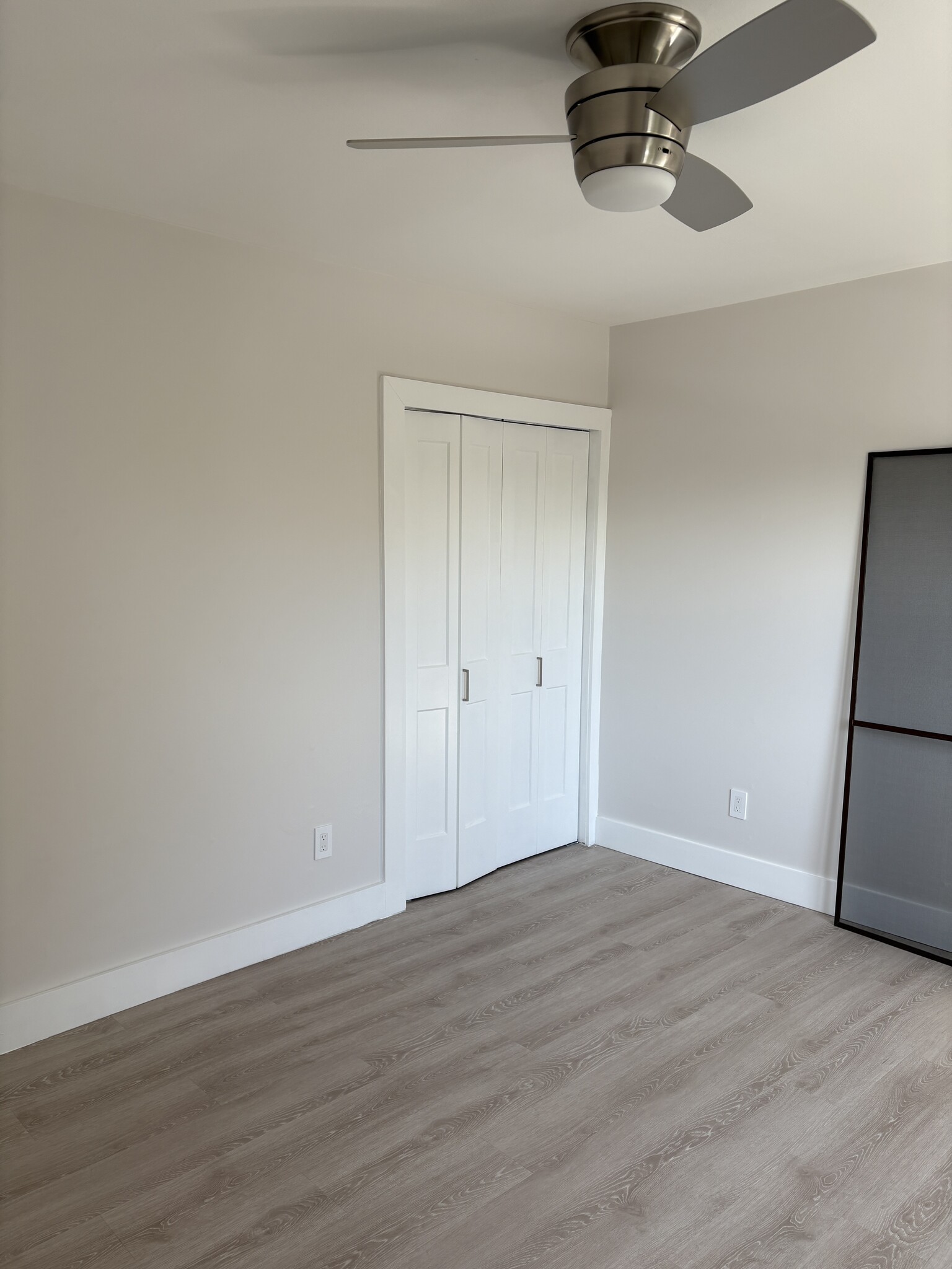 Building Photo - 136 Albany Blvd