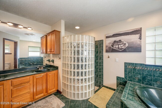 Building Photo - 3295 Savannahs Trail