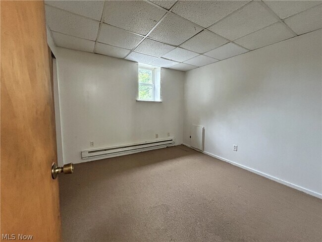 Building Photo - 183 Woodmont Ave