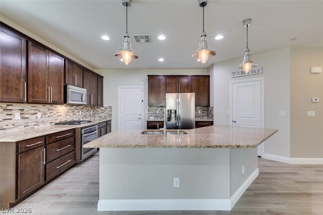 Building Photo - 2130 Emyvale Ct