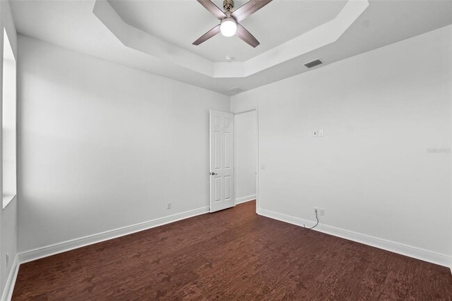Building Photo - 5728 Biscayne Ct